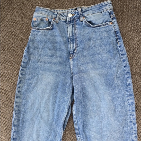 H&M Slouchy Jeans Womens Sz 6 Skinny  28x32 Light Washed Blue Mid Rise Curvy - Picture 5 of 9